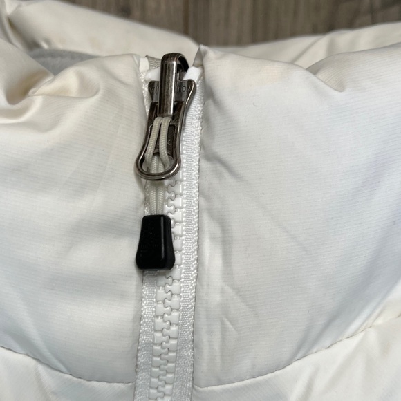 The North Face Women's 700 White Nuptse Goose Down Puffer Jacket Size XS $450 - Picture 6 of 16